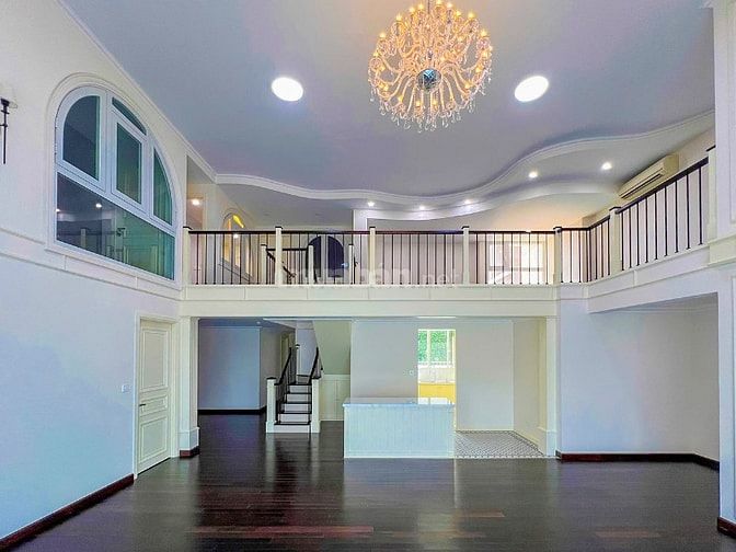 Bán Căn hộ Duplex tại Vista Verde tầng thấp gồm 6 phòng ngủ 356m2