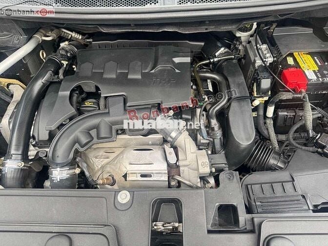 Peugeot 5008 Allure 1.6 Turbo AT