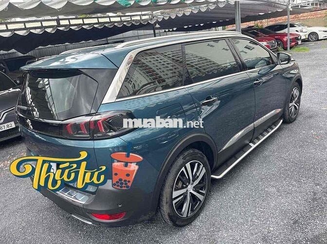 Peugeot 5008 2021  Allure - 39000 km