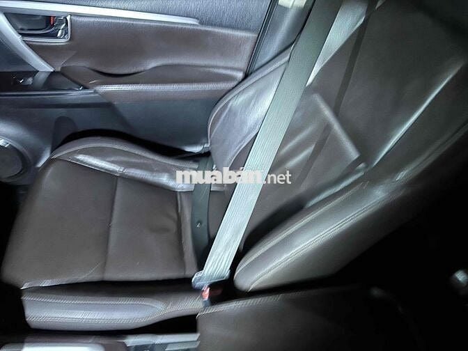 Toyota Fortuner 2019 2.4G 4x2 AT - 123 km