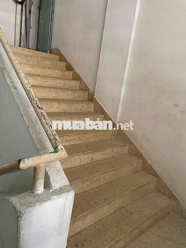 Phòng 25m2 trong căn hộ chung cư 78 Đường số 10 P13 Q6