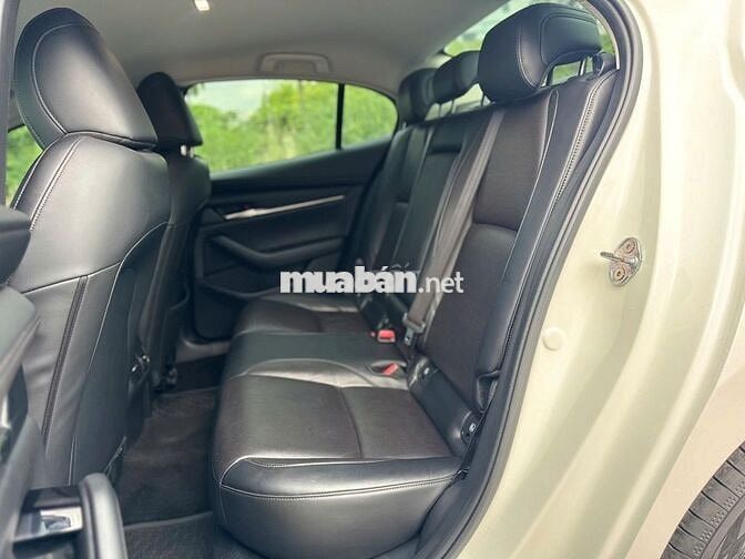 Mazda 3 Bản 1.5AT luxury 2020 - Xe Cá Nhân