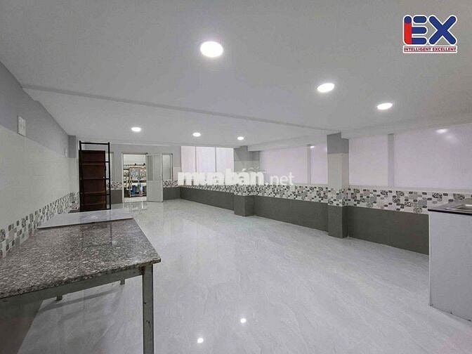 DUPLEX SIÊU RỘNG 60m2 - NẰM NGAY TRUNG TÂM - GẦN CHỢ VÀ CÁC TRƯỜNG ĐH