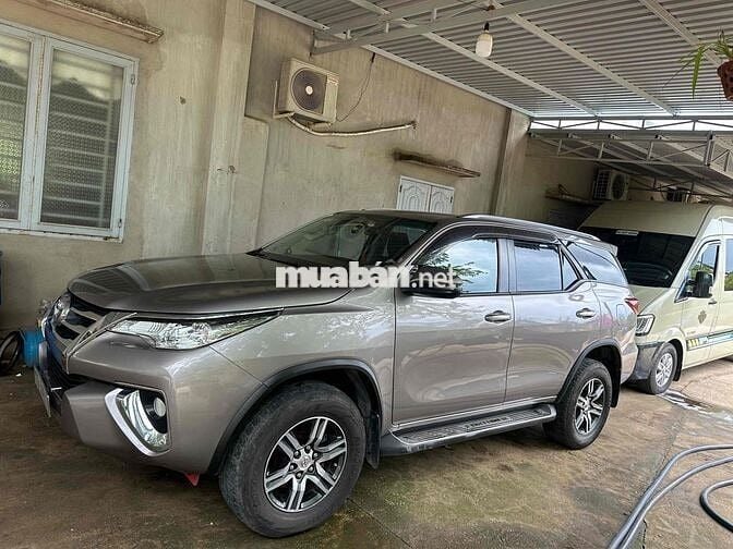 Toyota Fortuner 2019 2.4G 4x2 AT - 123 km