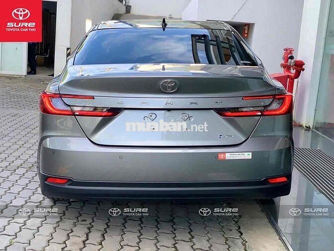 Camry 2.5 HEV TOP 2025. Siêu lướt 3.700km