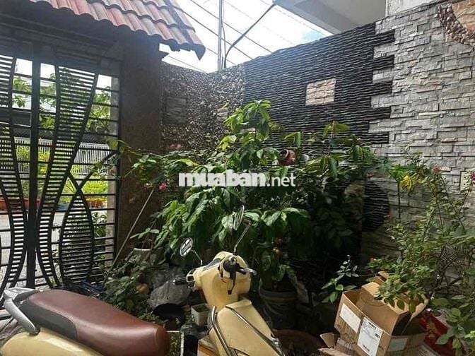 MTKD 3 TẦNG TMT 6X20 PHONG CÁCH HIỆN ĐẠI THÊM 4 PHÒNG TRỌ CÓ DÒNG TIỀN