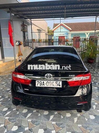 Toyota Camry 2013 2.5Q - 180000 km