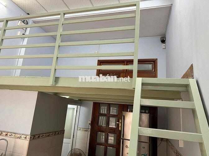 Cần cho thuê gấp nhà nguyên căn hẻm xe hơi. hẻm 84/