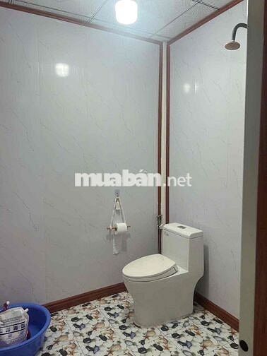 Cho thuê 3000m2 đất kèm nhà mặt tiền đường cây dương bình hoà