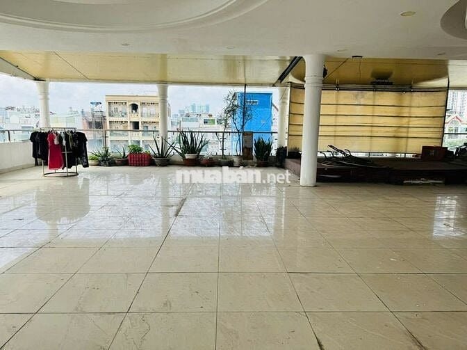 cho thuê nhà 3 lầu đường nguyễn văn linh , Cách KCX tân thuận 150m