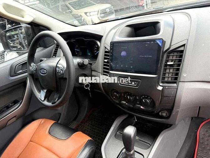 RANGER XlS 2016AT ,BẢO HÀNH 1 NĂM XE RẤT ĐẸP