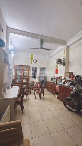 Bán nhà Mặt Phố Huế 200m2, Mặt tiền 7m, Phù hợp xây Building