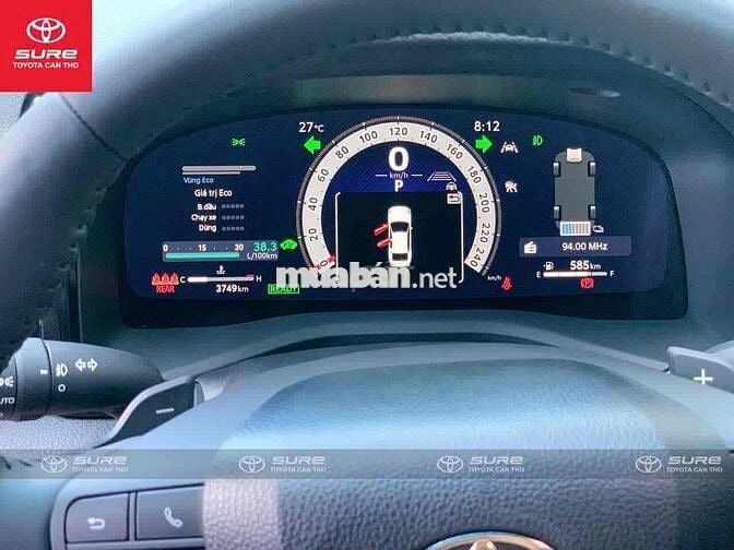 Camry 2.5 HEV TOP 2025. Siêu lướt 3.700km