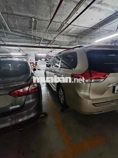 Toyota Sienna 2011 vàng cát,xe gia đình đi kỹ,mới👍