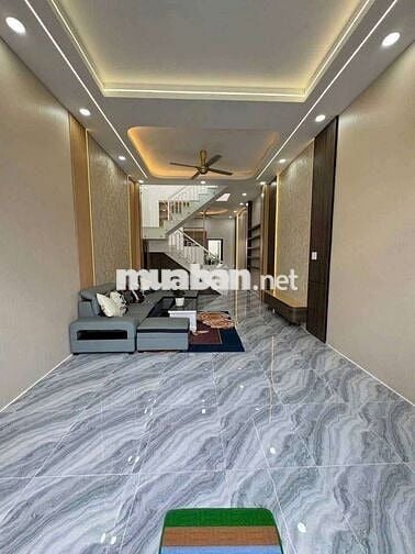 Cho thuê nhà mới tinh ngay chợ thanh xuân giá 8tr