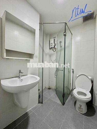 TRỐNG SẴN 1PN - 55m2 - GẦN UEH, HUFLIT, HOA SEN , BÁCH KHOA