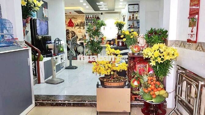 Nhà 95/Lê Văn Lương quận 7-gần40mv-3pn-hẻm xe hơi-dòng tiền15tr-giá 4đ