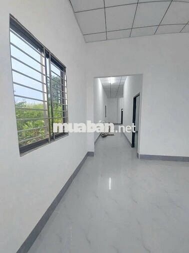 Bán gấp căn nhàMT bán trà sữa ở gần TT Trảng Bàng 134m2 SHR giá 740tr
