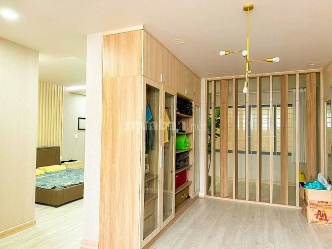Bán nhà MT Cộng Hòa-Lê Văn Huân, Q.Tân Bình,69 tỷ,1H1T7L+ST, có hồ bơi