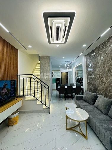 Đi định cư nước ngoài Chủ bán nhanh Nhà Lê Quang Định P1 Gò Vấp