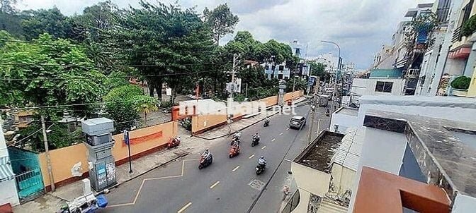 Cho thuê nhà mặt tiền khu chợ lớn có hoa Hồng môi giới