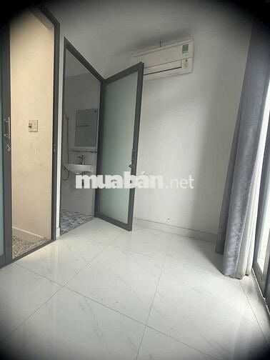 Cho thuê nhà mặt tiền khu chợ lớn có hoa Hồng môi giới