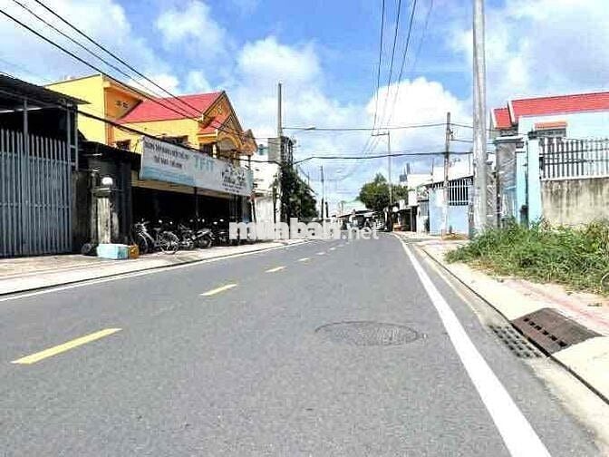 ra miếng đất 1000m2 ở Chợ Minh Hưng