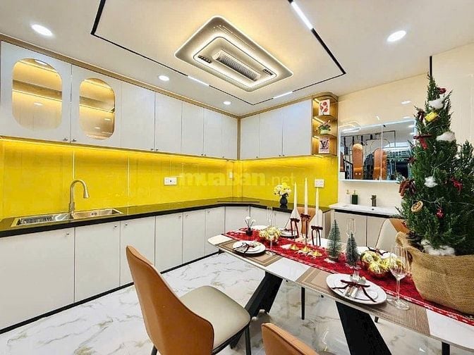 Cần thanh lý gấp căn nhà Nguyễn Sỹ Sách - Tân Bình - Giá chỉ 2 tỷ 850