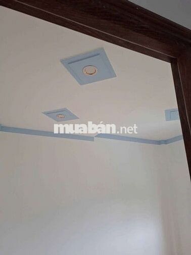 Bán nhà đang  thuê 12tr/th,giá 2ty550tr 4PN phường uyên hưng tân uyên