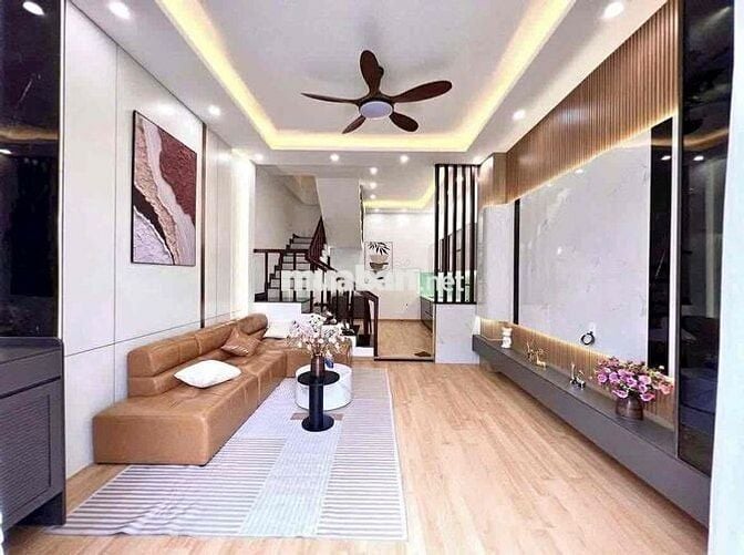 Nhà Mặt tiền 3 phòng ngủ 3 nhà vệ sinh