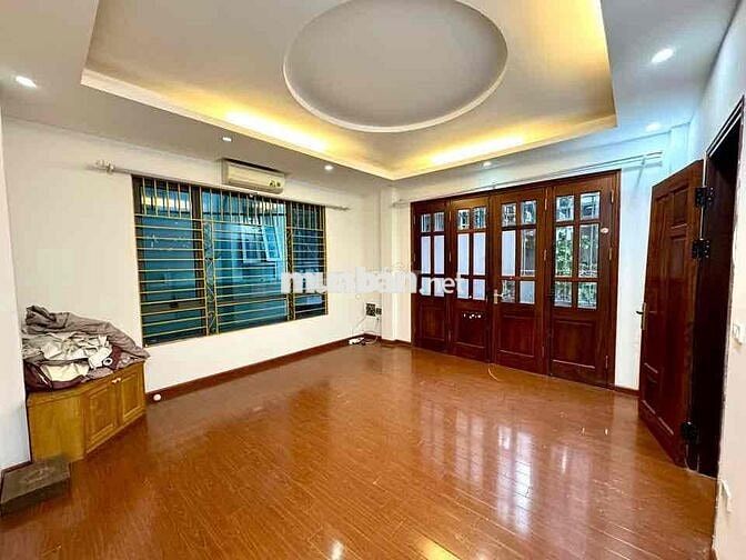 Bán nhà Hoàng Văn Thái Thanh Xuân S38m, 5T Lô góc ô tô KD Giá 13.4 tỷ