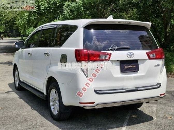 Toyota Innova 2.0E 2016