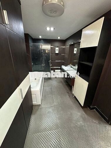Chính chủ cho thuê: 57 Nguyễn Thị Nhỏ gần chợ BÌNH TÂY. DT: 5x15m 3L.