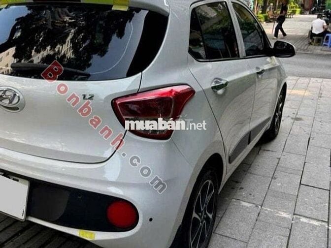 Grand i10 2018-màu trắng xe gia đình giữ kỹ