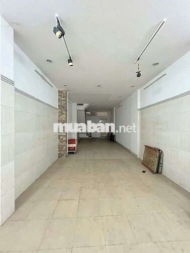 CHO THUÊ NHÀ 3 LẦU 6 PHÒNG ĐỐI DIỆN CÔNG VIÊN