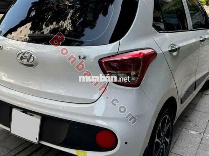Grand i10 2018-màu trắng xe gia đình giữ kỹ