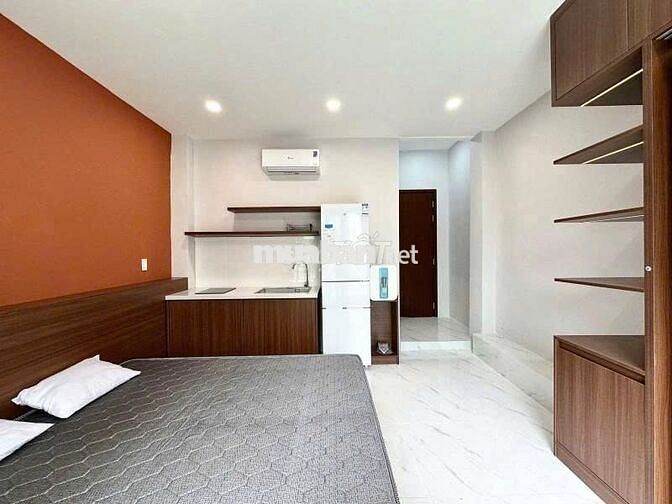 Bán CHDV Full NT- 6PN- Giap Bình thạnh- dòng  tiền hơn 40 triệu