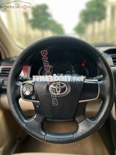 Toyota Camry 2.5Q 2013