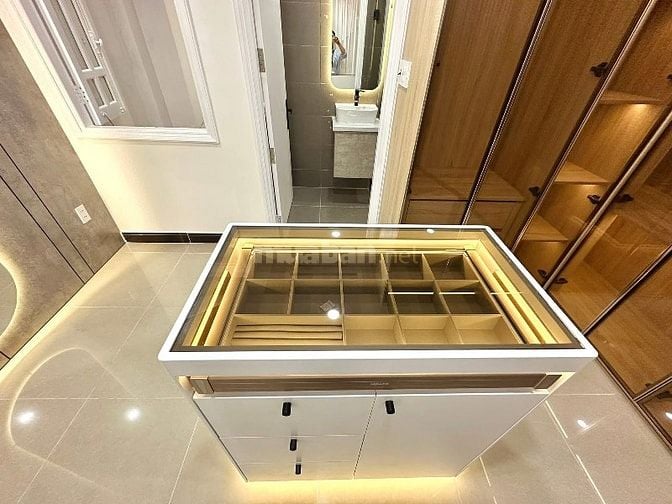 CHÍNH CHỦ ĐỜI LÂU BÁN NHÀ Nguyễn Văn Đừng, Quận 5, Cách Mặt Tiền 2 Căn