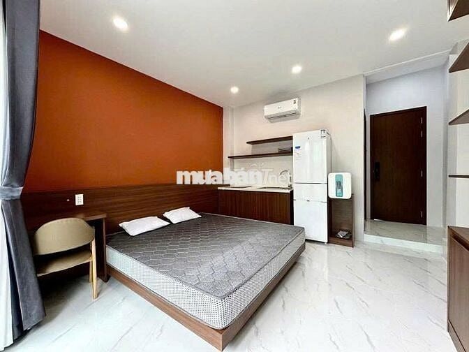 Bán CHDV Full NT- 6PN- Giap Bình thạnh- dòng  tiền hơn 40 triệu