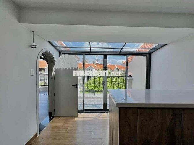 Căn Hộ Penthouse Him Lam - Sẵn Nội Thất/Dịch Vụ Dọn Phòng Quận 7