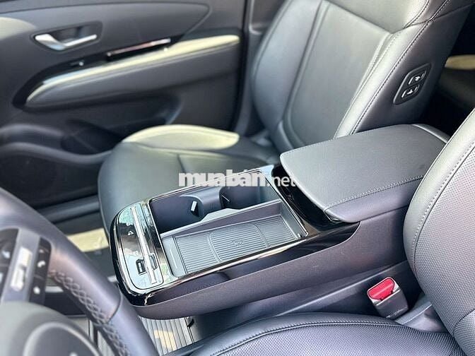 Hyundai Tucson bản 1.6AT Turbo 2025