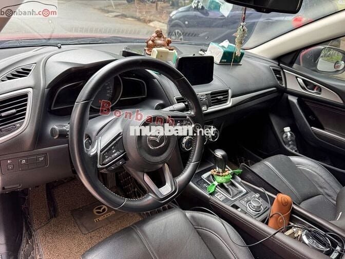 Mazda 3 1.5L Luxury 2019 - 65000km