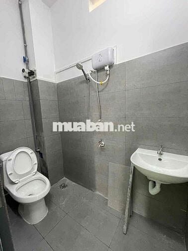 DUPLEX FULL NỘI THẤT - NẰM NGAY TRUNG TÂM - GẦN TRƯỜNG VÀ GẦN CHỢ