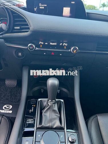 Mazda 3 1.5L Luxury 2023 - 575 Triệu