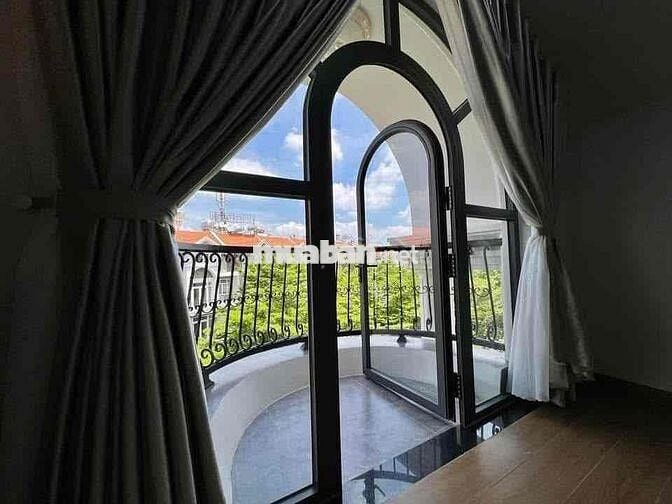Căn Hộ Penthouse Him Lam - Sẵn Nội Thất/Dịch Vụ Dọn Phòng Quận 7