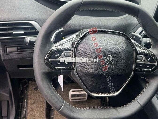 Peugeot 5008 Allure 1.6 AT 2020 - 675 Triệu