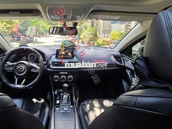 Mazda 3 1.5 AT 2017 - 415 Triệu