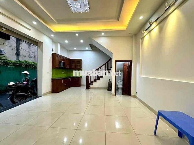 Bán nhà Hoàng Văn Thái Thanh Xuân S38m, 5T Lô góc ô tô KD Giá 13.4 tỷ