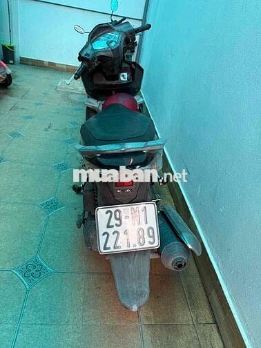chính chủ đang đi cần bán xe Air blade 2010,